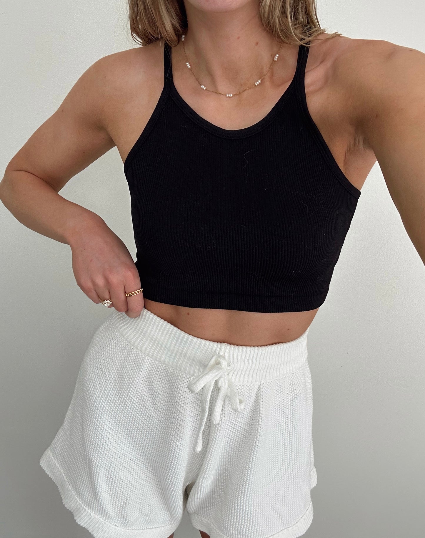 Daisy Cropped Tank (Black)