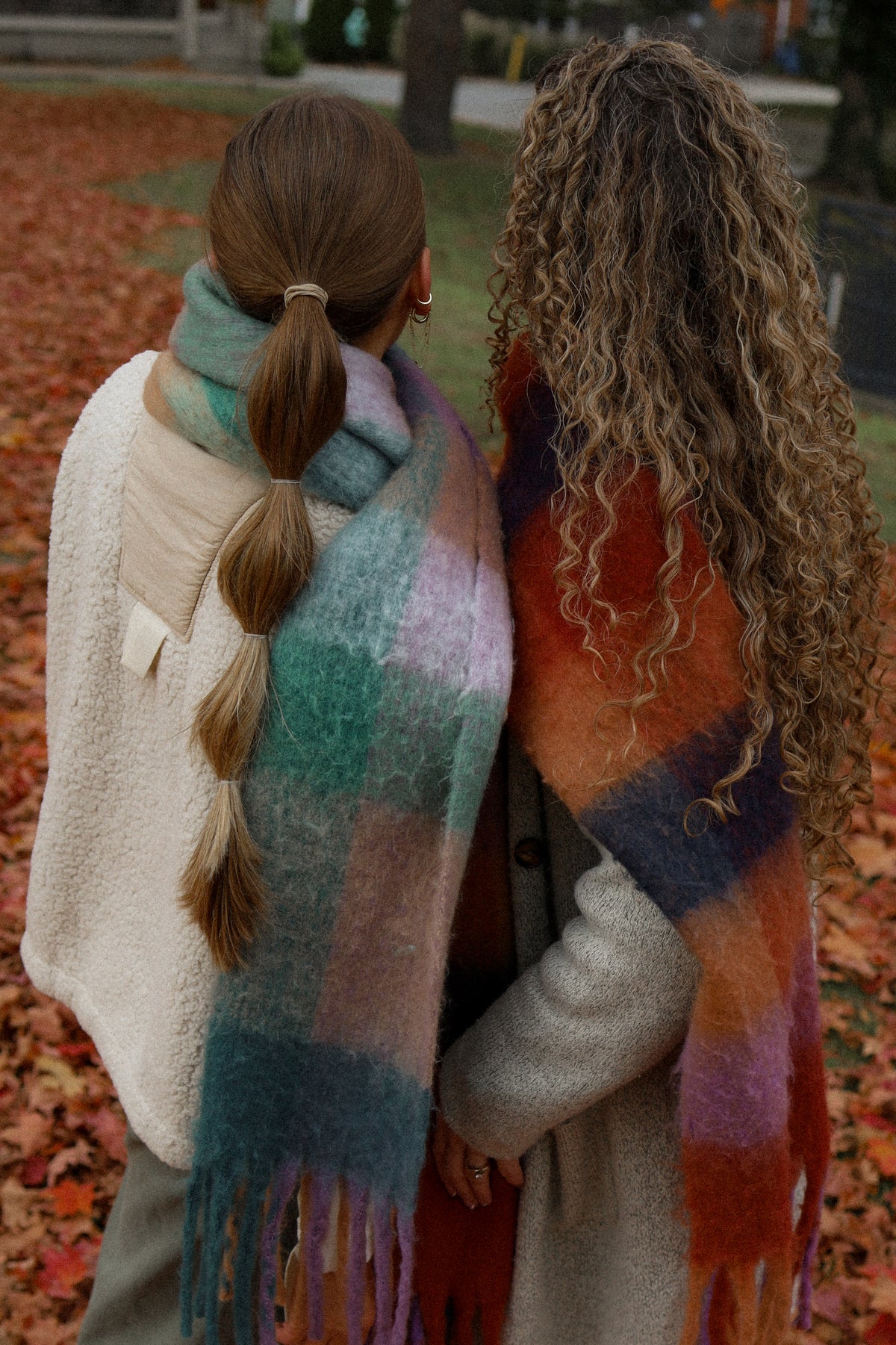 Delphine Scarf - Red (RESTOCK 3)