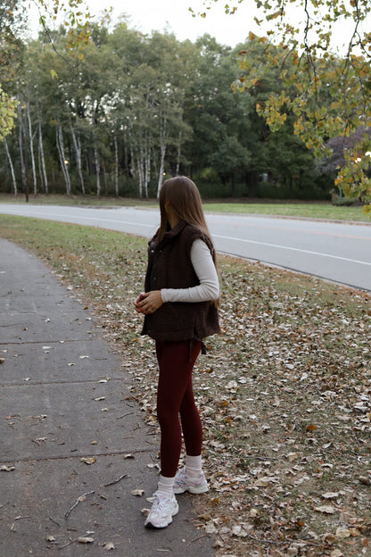 Isla Teddy Vest - Chocolate Brown