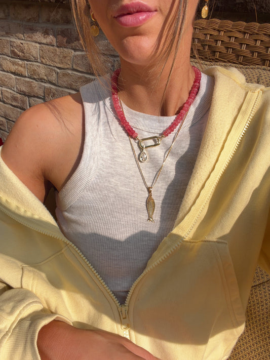 Carrie Toggle Necklace — Pink